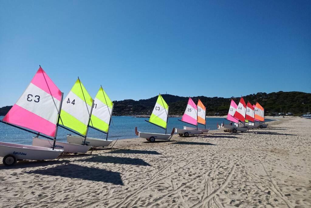 Face Mer Entre Plage Et Marina Bormes-les-Mimosas Extérieur photo