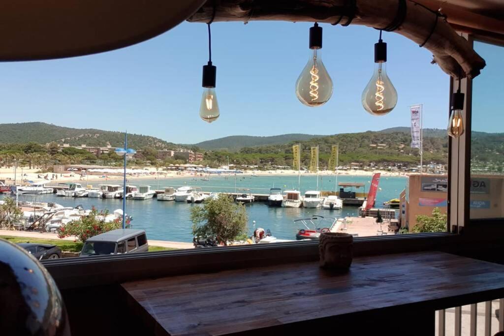 Face Mer Entre Plage Et Marina Bormes-les-Mimosas Extérieur photo